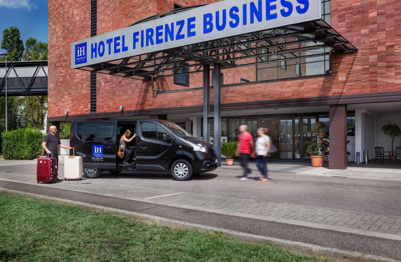 Ih Hotels Firenze Business Скандичи Екстериор снимка