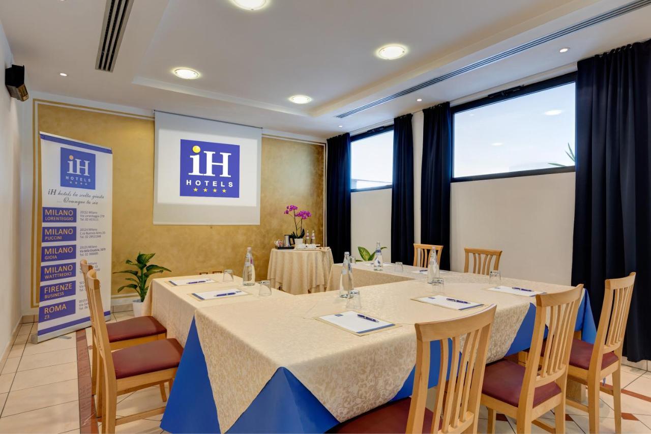 Ih Hotels Firenze Business Скандичи Екстериор снимка